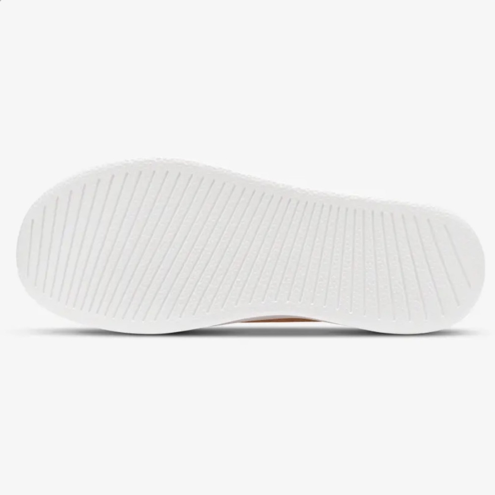 ALLBIRDS LIMITED EDITION: Lux Beige (Blizzard Sole) Tree Skippers - Picture 6 of 13